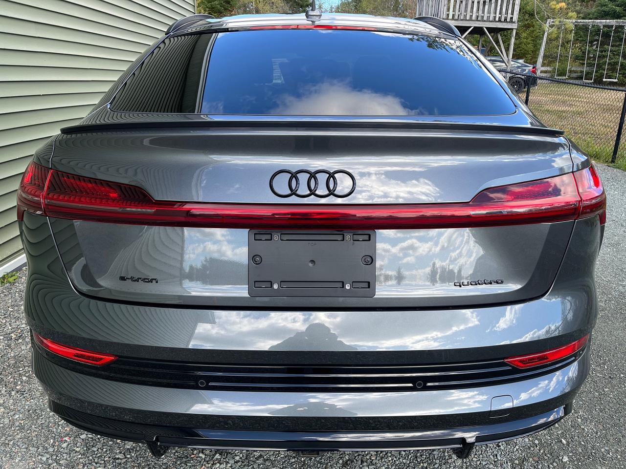 2022 Audi E-Tron Sportback S-Line - Photo #4