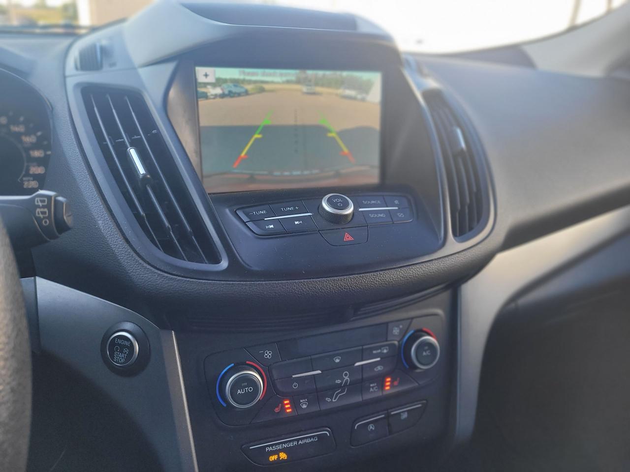 2019 Ford Escape SE SE AWD Photo5