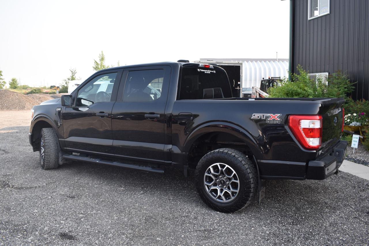 2021 Ford F-150 SXT - Photo #3
