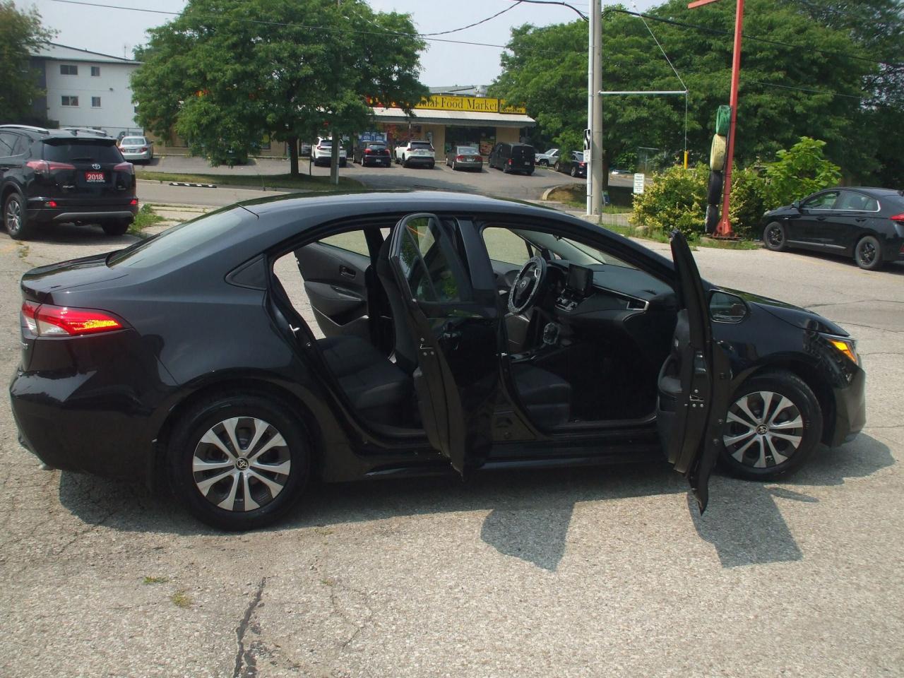 2022 Toyota Corolla Hybrid,New Tires & Brakes,Certified,Ready to Go...
