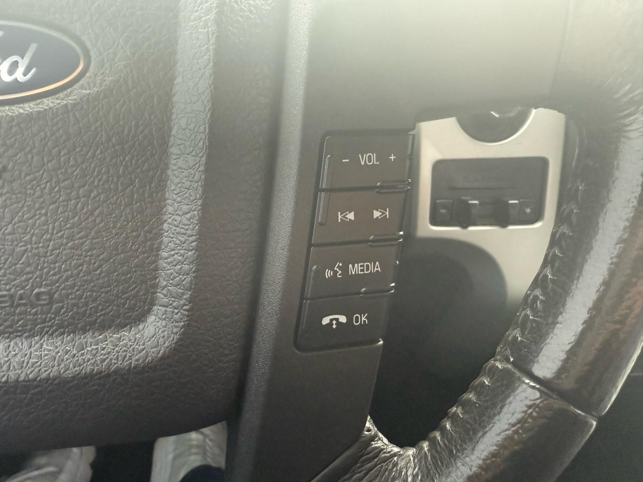 2013 Ford F-150 XLT 5.0L 4X4 *CERTIFIED Photo16