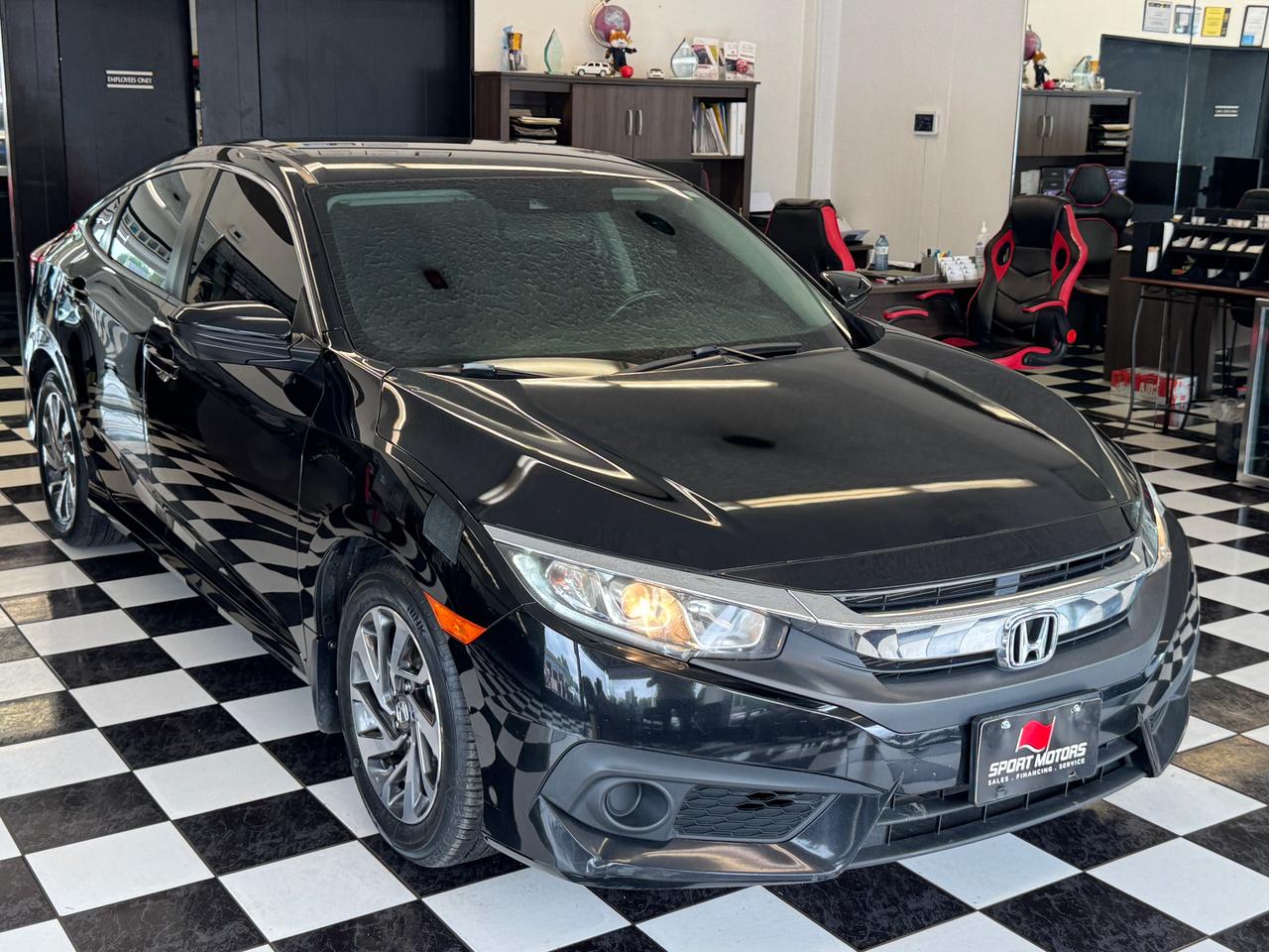 2018 Honda Civic SE+New Tires+Adaptive Cruise+LaneKeep+CLEAN CARFAX Photo