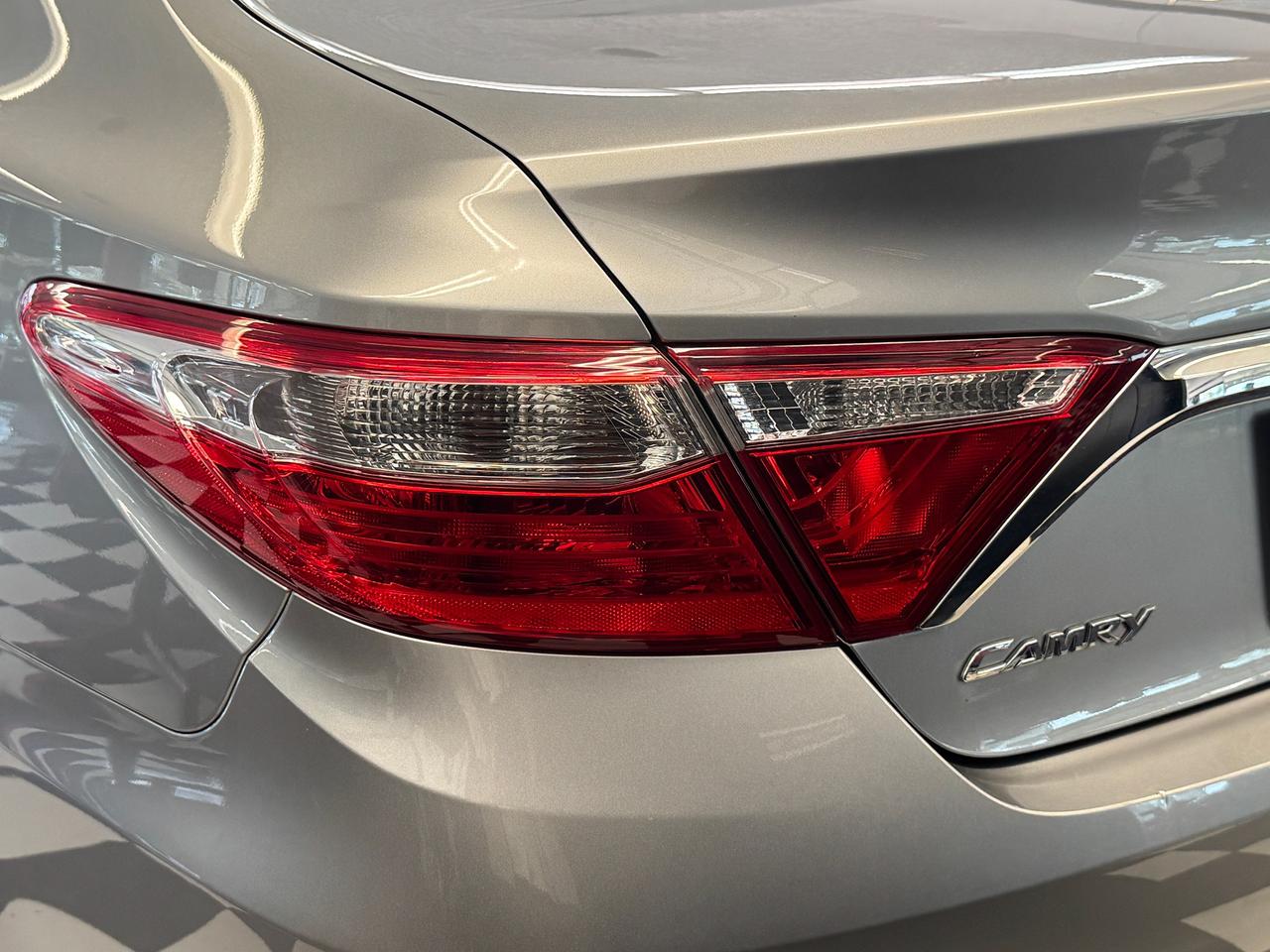 2017 Toyota Camry LE+Camera+Bluetooth+Cruise Control+A/C Photo