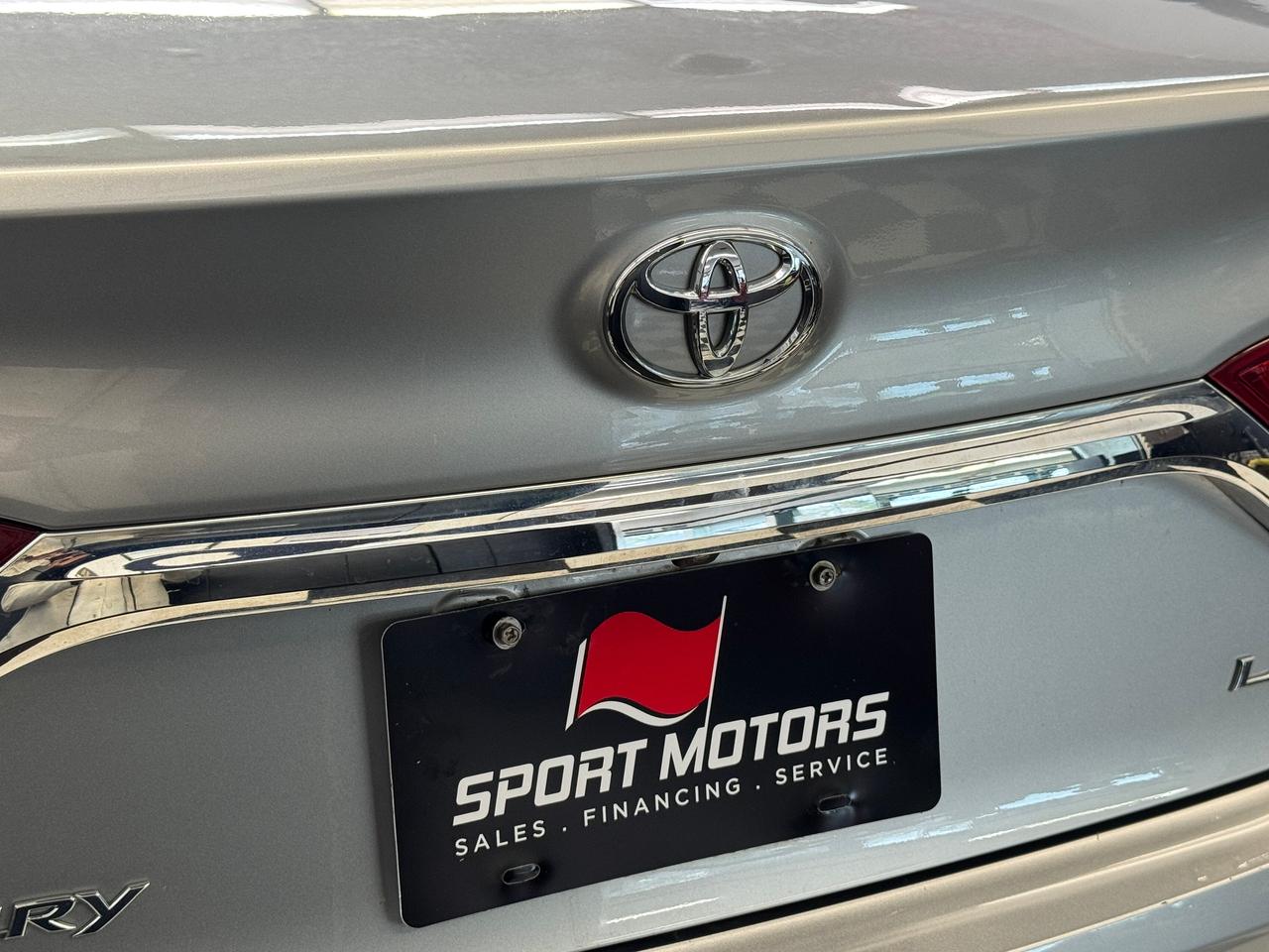 2017 Toyota Camry LE+Camera+Bluetooth+Cruise Control+A/C Photo