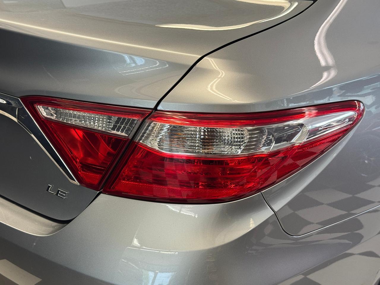 2017 Toyota Camry LE+Camera+Bluetooth+Cruise Control+A/C Photo
