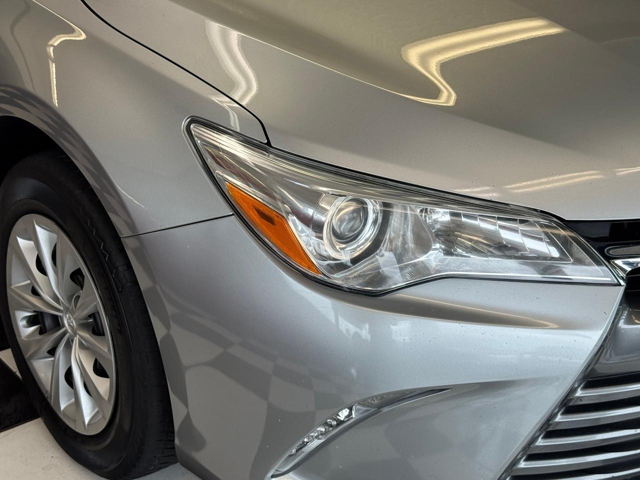 2017 Toyota Camry LE+Camera+Bluetooth+Cruise Control+A/C Photo