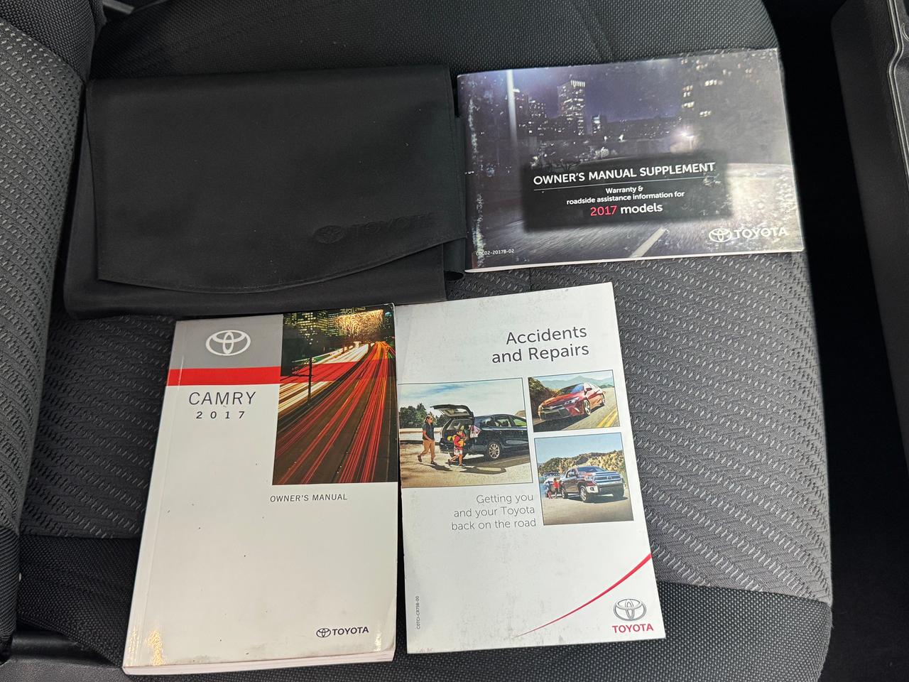 2017 Toyota Camry LE+Camera+Bluetooth+Cruise Control+A/C Photo