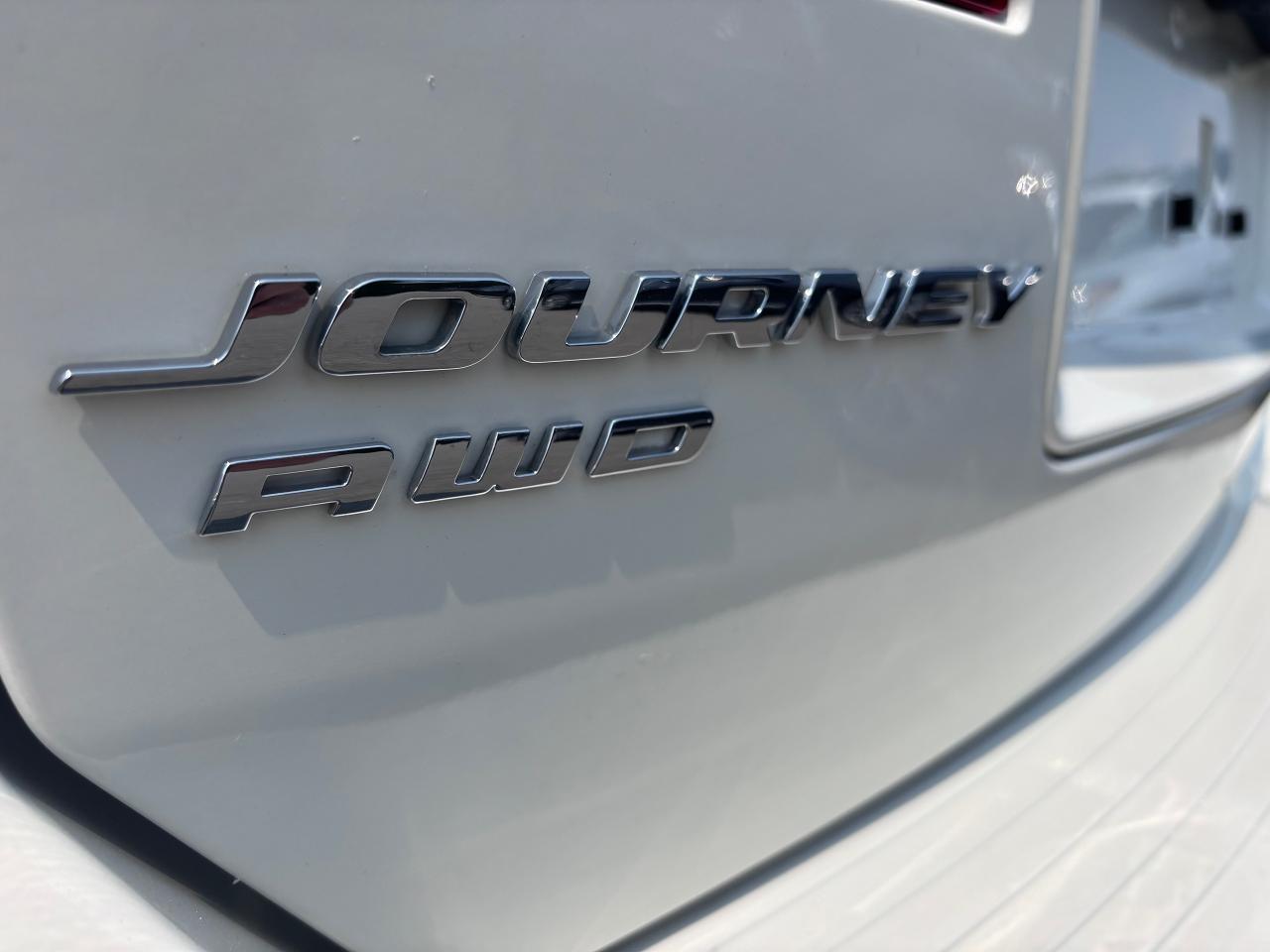 2016 Dodge Journey AWD RT 7 PASSENGER - Photo #8