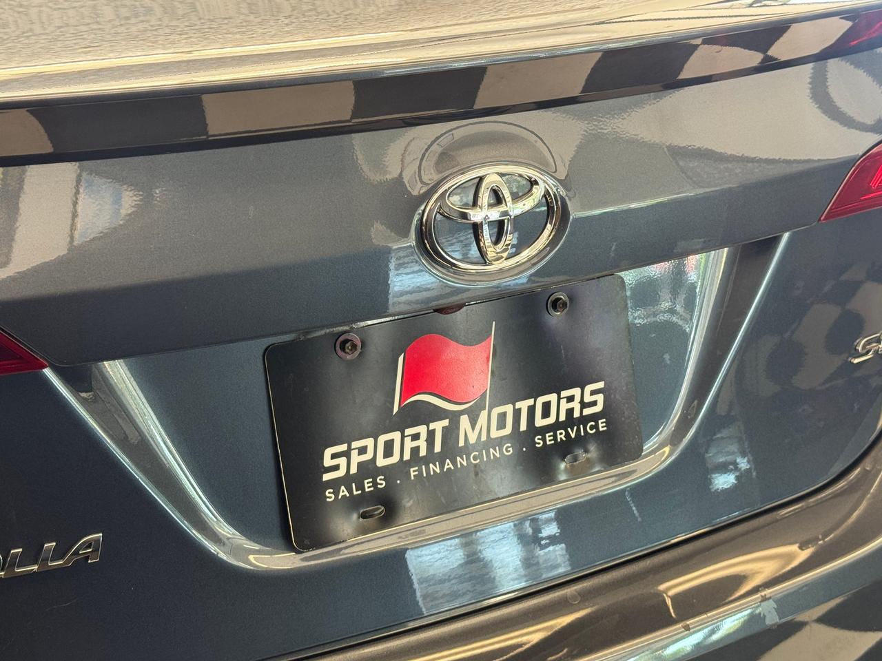 2017 Toyota Corolla SE+Adaptive Cruise+New Tires+Heated Steering Photo