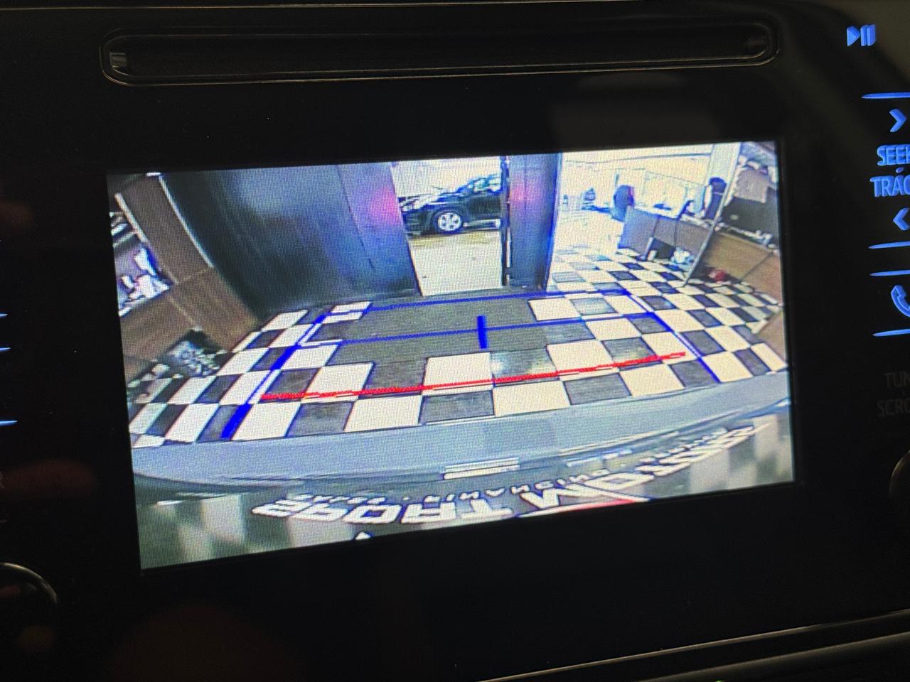 2017 Toyota Corolla SE+Adaptive Cruise+New Tires+Heated Steering Photo