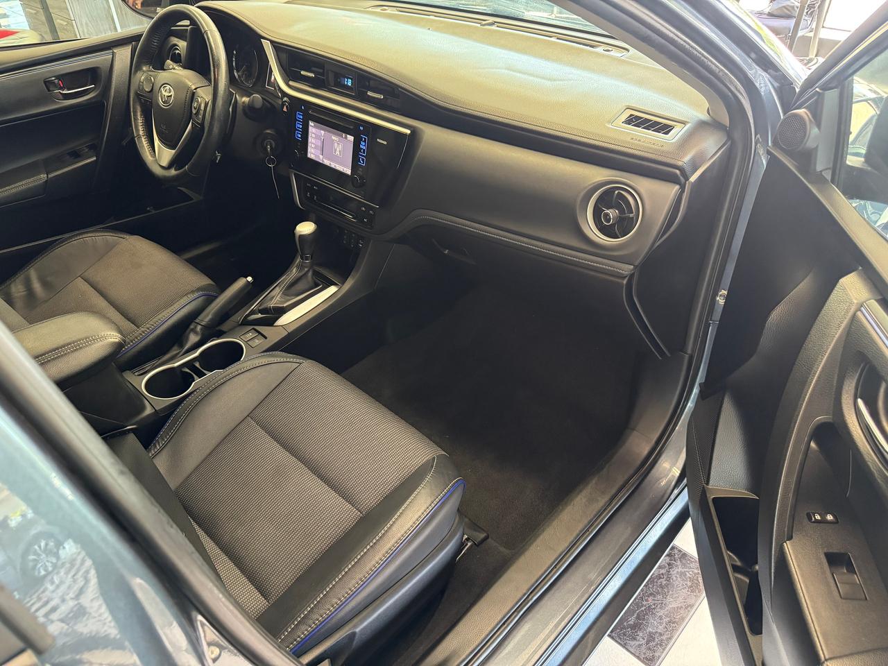 2017 Toyota Corolla SE+Adaptive Cruise+New Tires+Heated Steering Photo