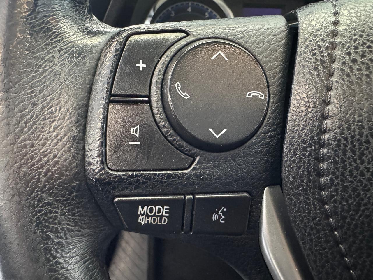 2017 Toyota Corolla SE+Adaptive Cruise+New Tires+Heated Steering Photo