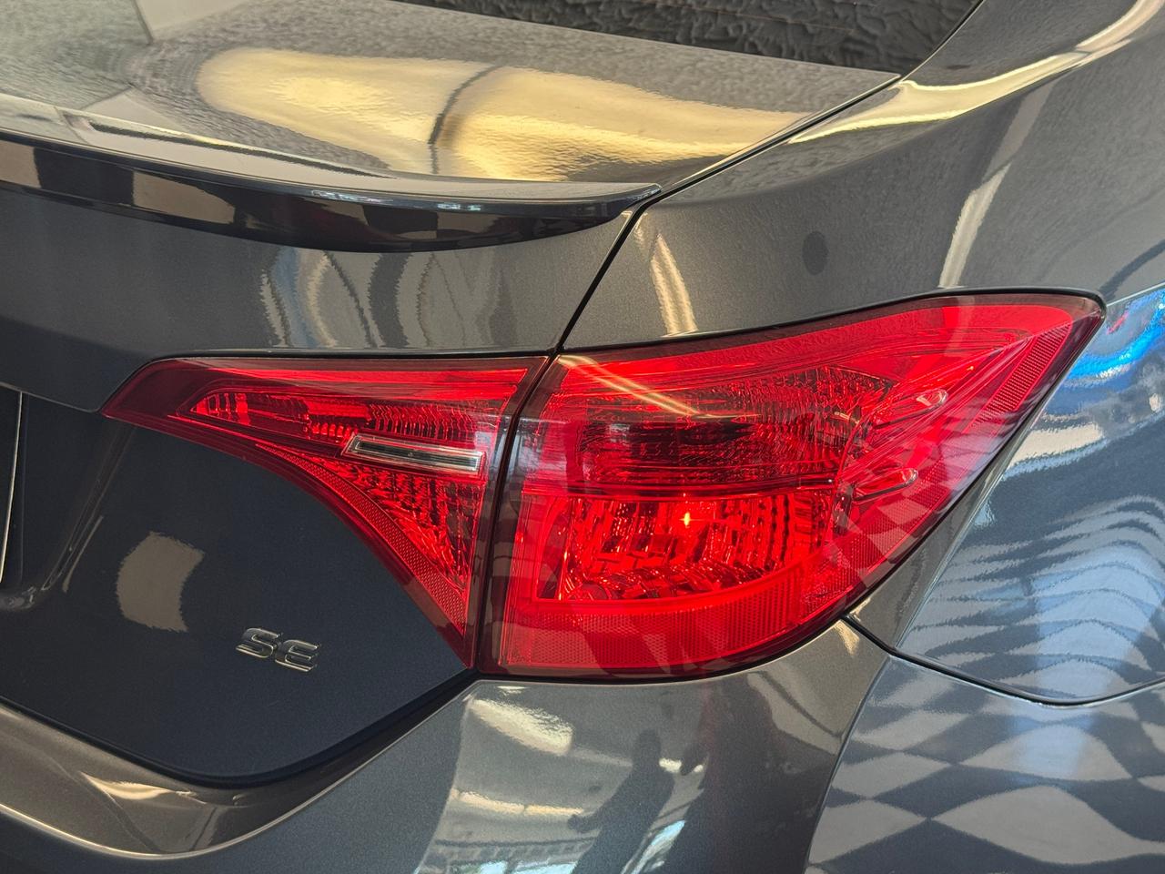 2017 Toyota Corolla SE+Adaptive Cruise+New Tires+Heated Steering Photo
