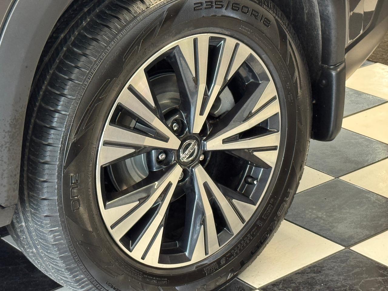 2021 Nissan Rogue SV TECH AWD+Pano Roof+Adaptive Cruise+CLEAN CARFAX Photo