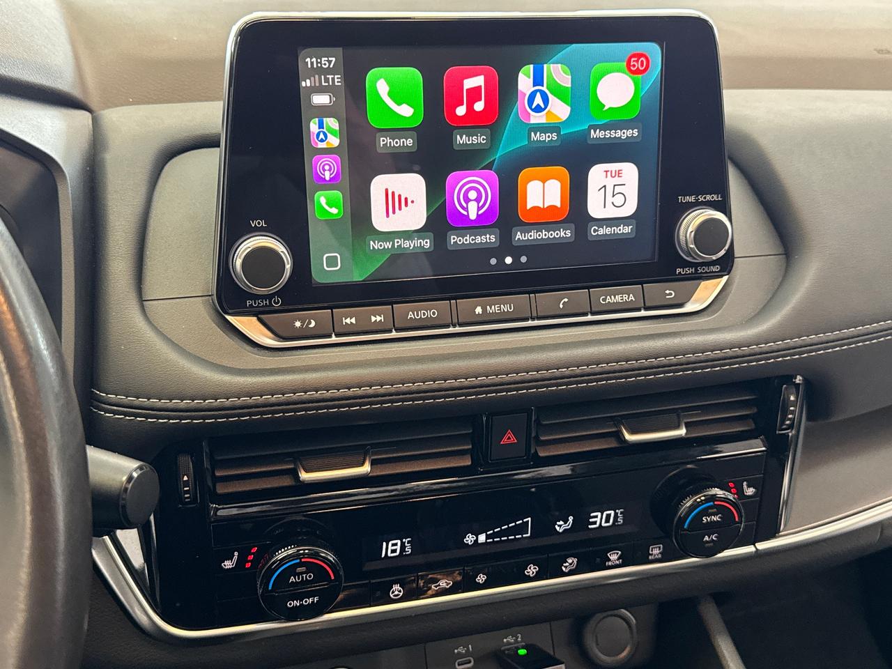 2021 Nissan Rogue SV TECH AWD+Pano Roof+Adaptive Cruise+CLEAN CARFAX Photo