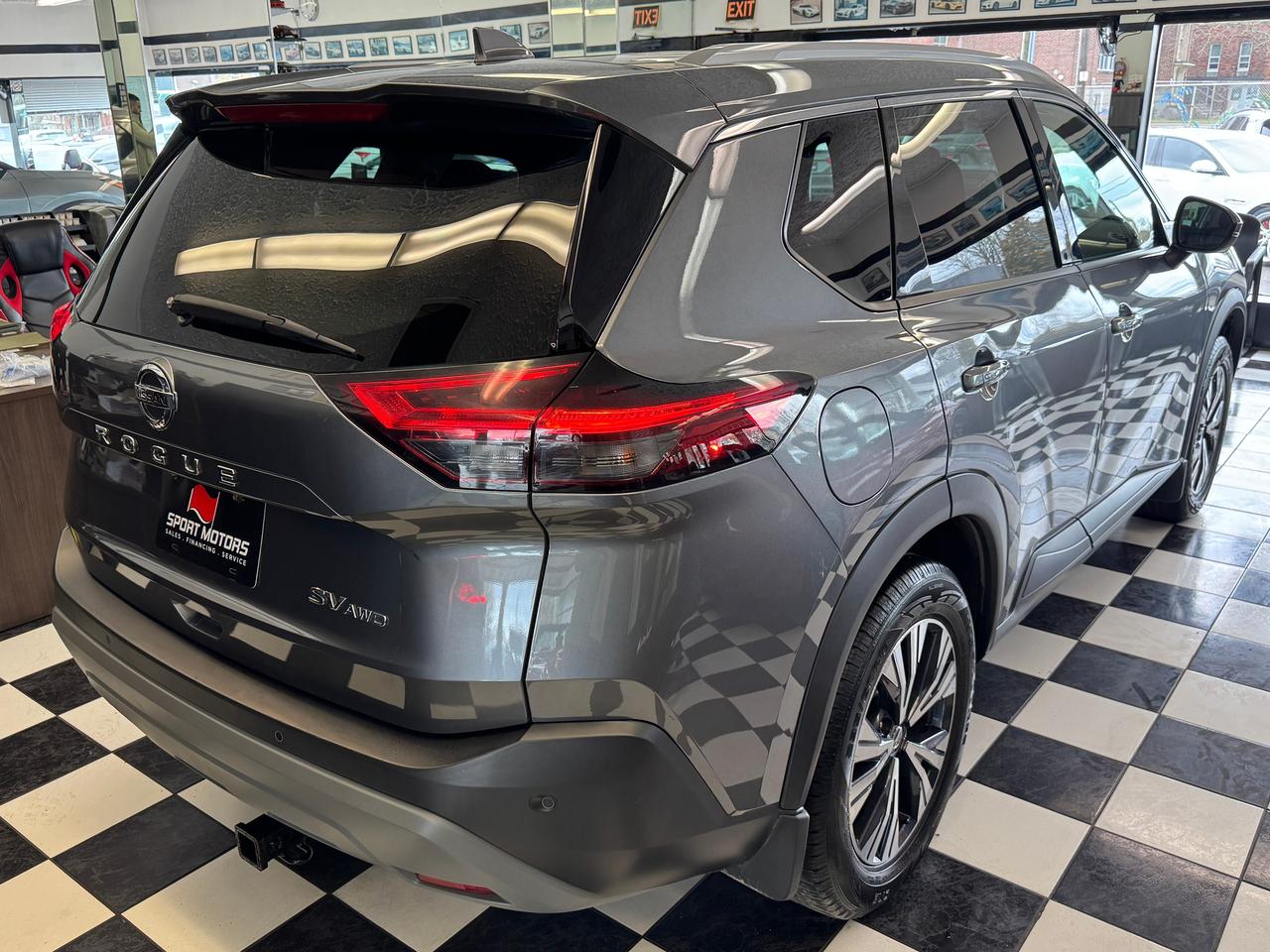 2021 Nissan Rogue SV TECH AWD+Pano Roof+Adaptive Cruise+CLEAN CARFAX Photo
