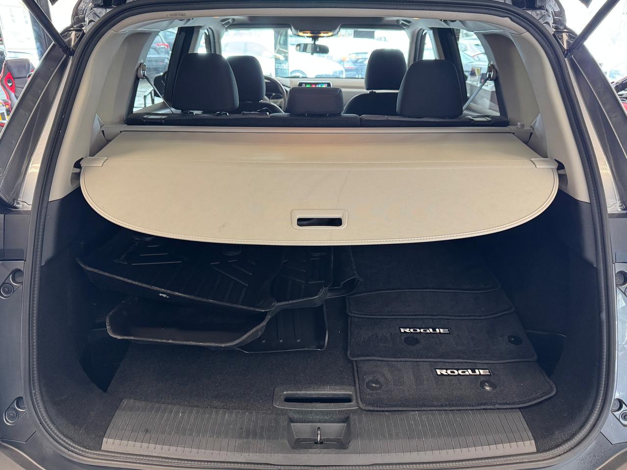 2021 Nissan Rogue SV TECH AWD+Pano Roof+Adaptive Cruise+CLEAN CARFAX Photo