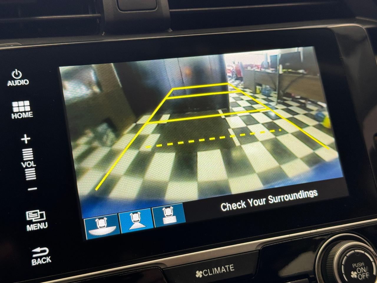 2017 Honda Civic LX+New Tires+Brakes+Camera+ApplePlay+Heated Seats Photo