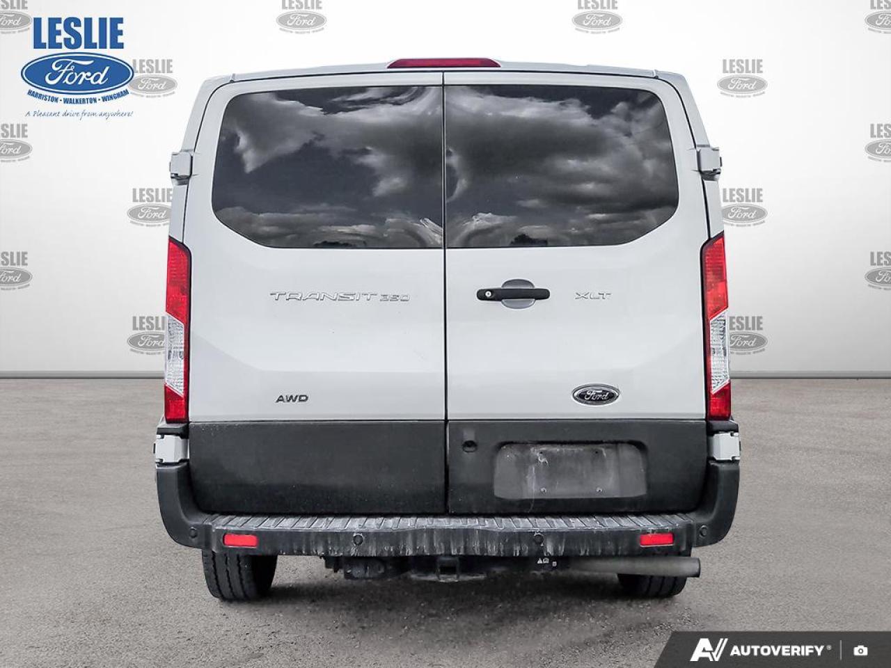 2023 Ford Transit Low Roof XLT AWD Photo4