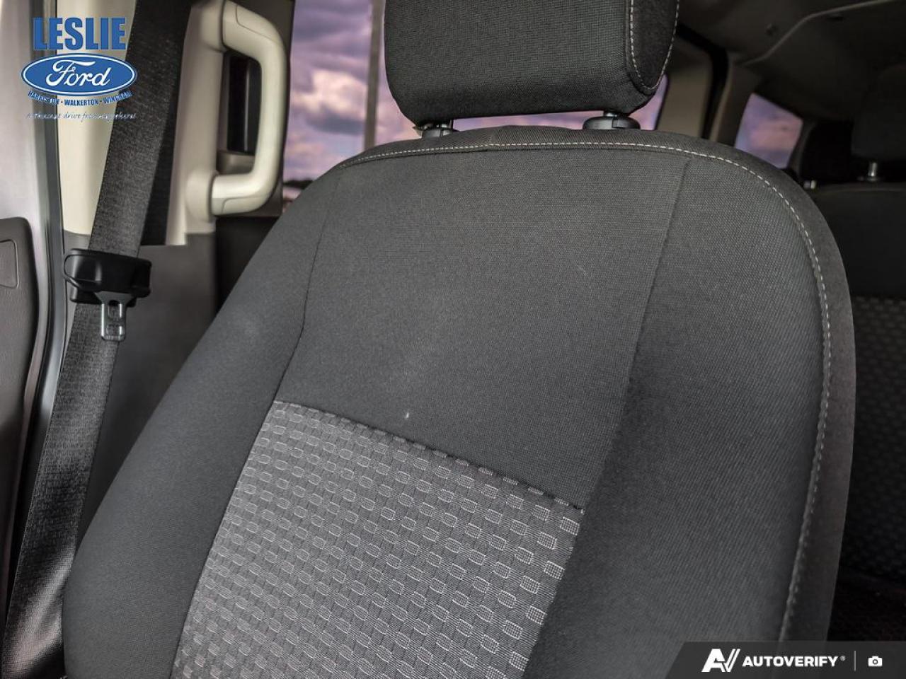 2023 Ford Transit Low Roof XLT AWD Photo