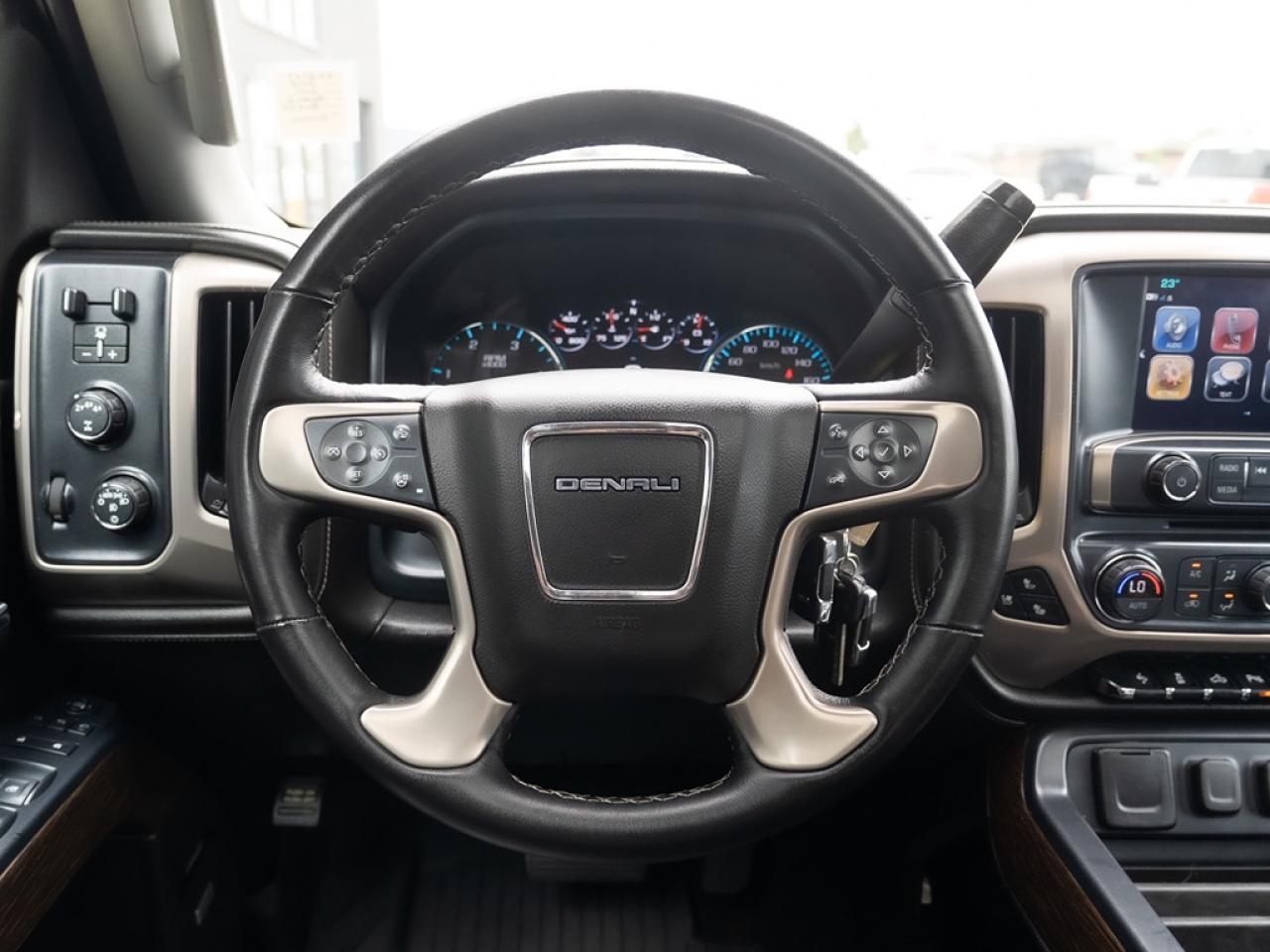 2018 GMC Sierra 3500 Denali Diesel Dually Lifted/Rims/Tires Photo32