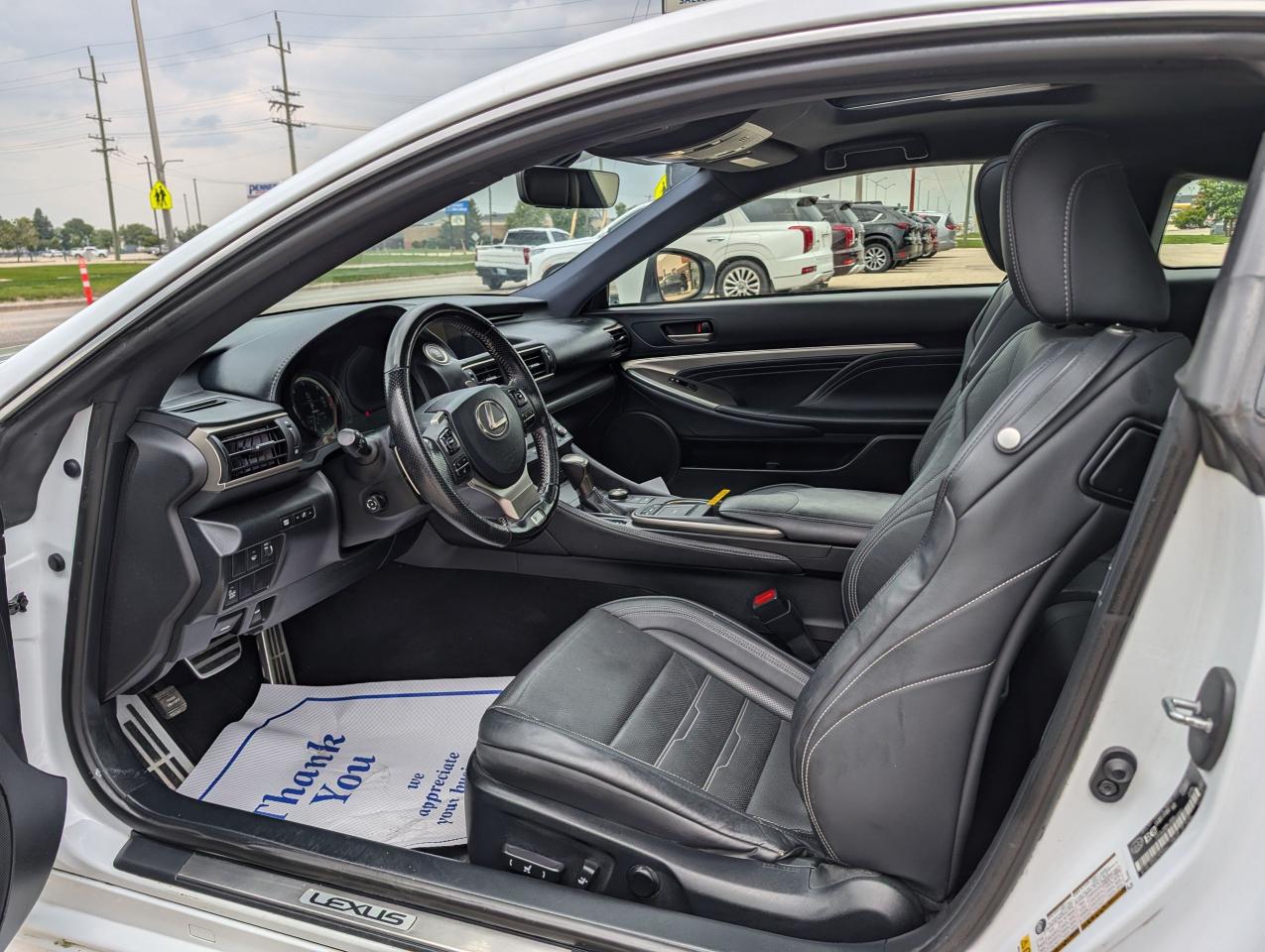 2017 Lexus RC 300 F Sport | Leather | Heated Cooled Seats - Photo #13