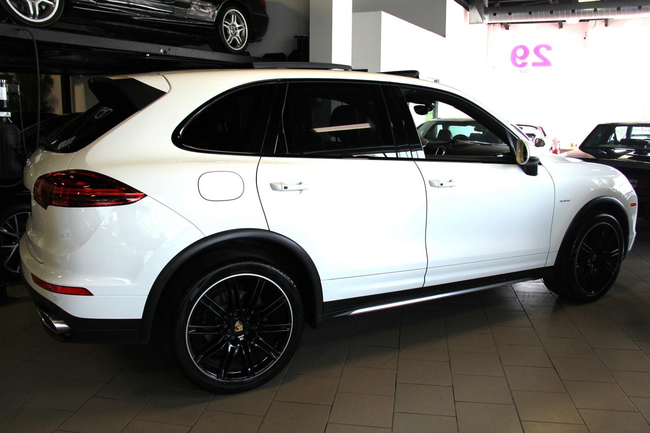 2015 Porsche Cayenne DIESEL - Photo #4