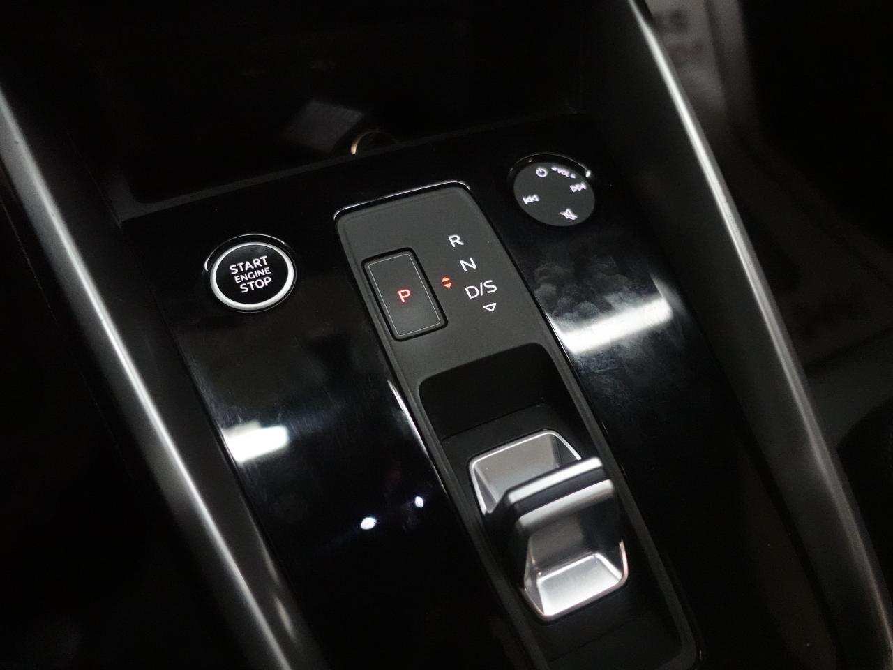 2023 Audi A3 KOMFORT | AWD | Leather | Sunroof | Digital Dash Photo