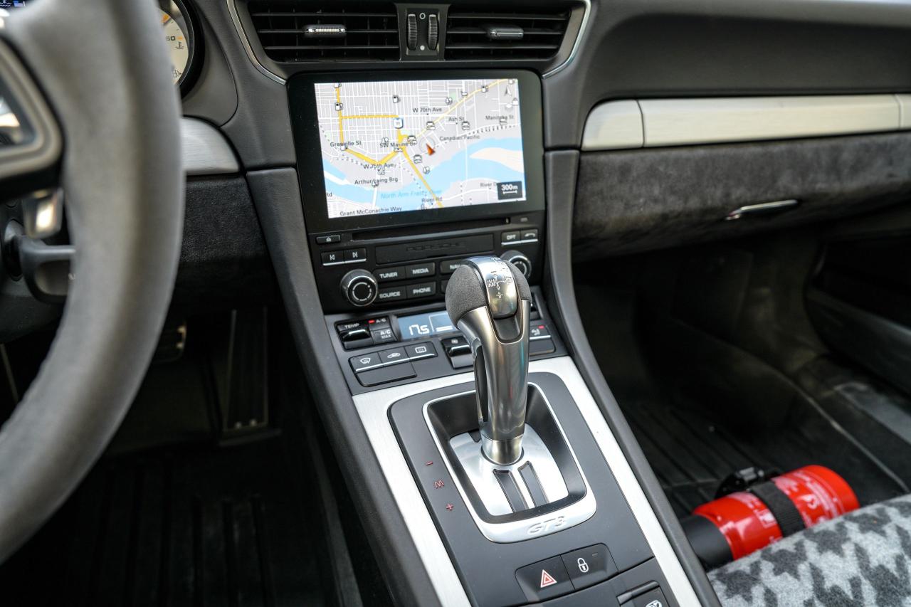 2018 Porsche 911 GT3 PDK - Photo #19