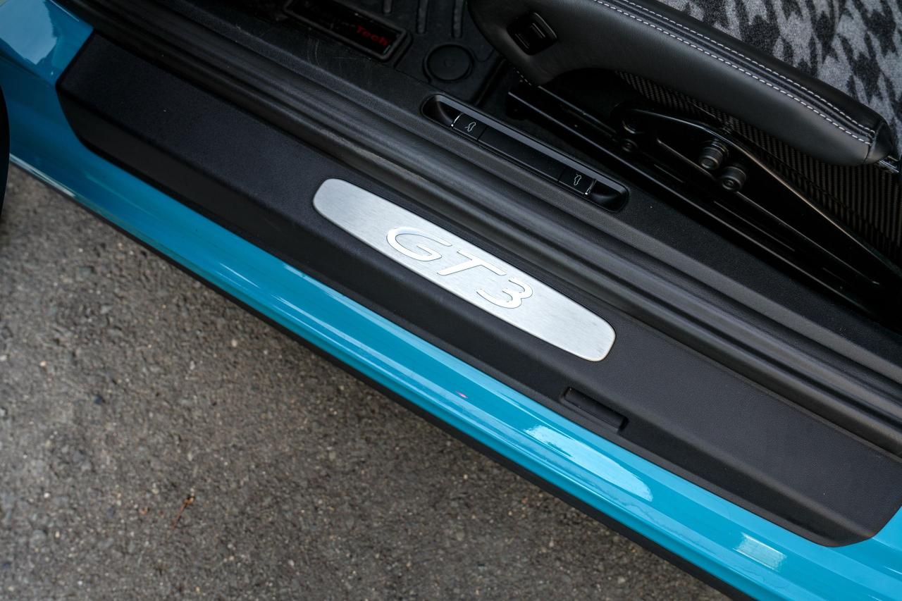 2018 Porsche 911 GT3 PDK - Photo #11