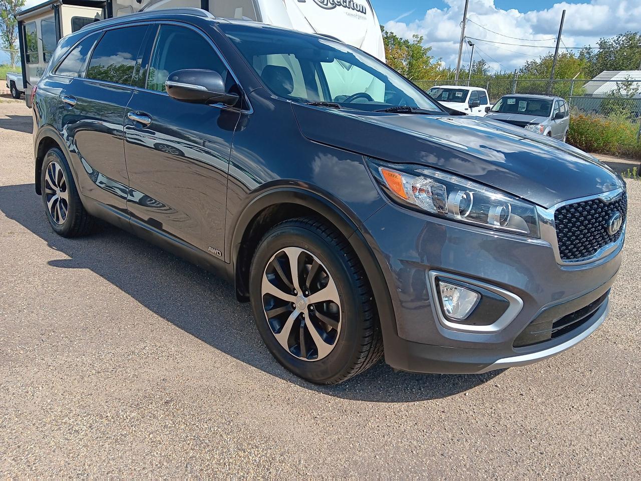 Used 2016 Kia Sorento 3.3L EX+ AWD 7Pass, Remote, Leather, Pano, BU Cam, for sale in Edmonton, AB
