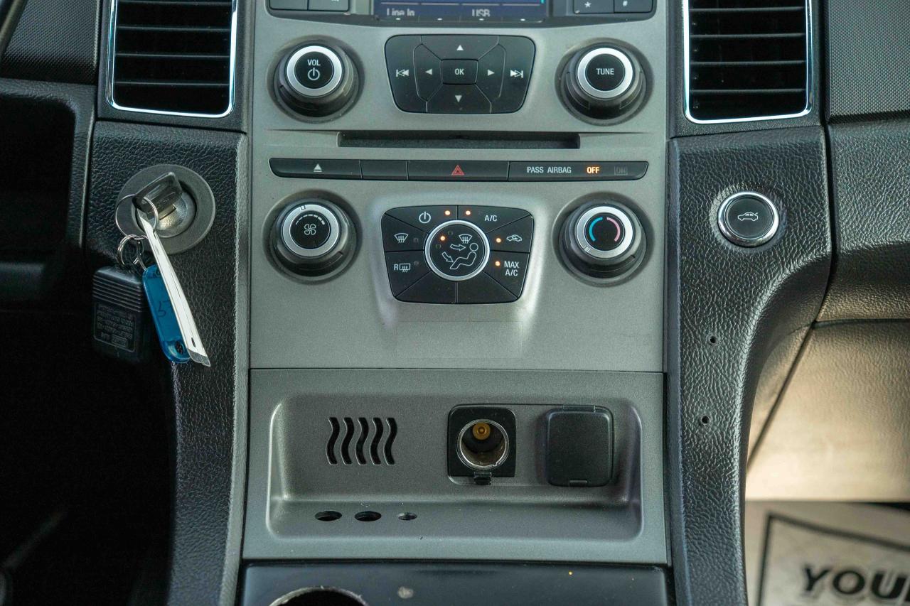 2016 Ford Taurus AWD POLICE INTERCEPTOR SEDAN - Photo #35