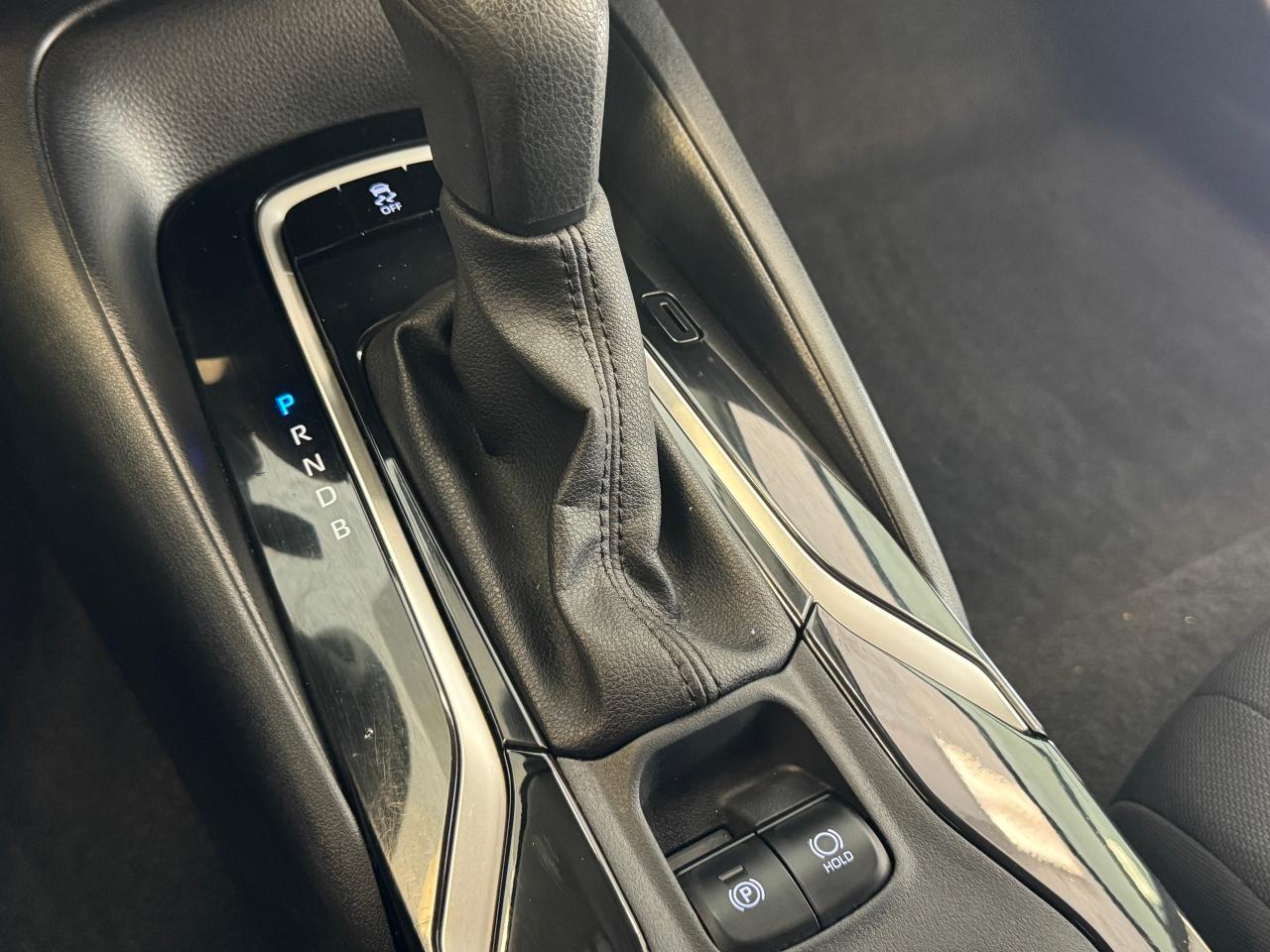 2020 Toyota Corolla LE+New Tires+Brakes+Adaptive Cruise+ApplePlay+LKA - Photo #32