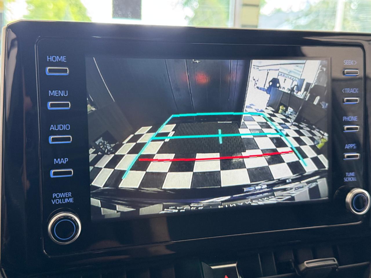 2020 Toyota Corolla LE+New Tires+Brakes+Adaptive Cruise+ApplePlay+LKA - Photo #13