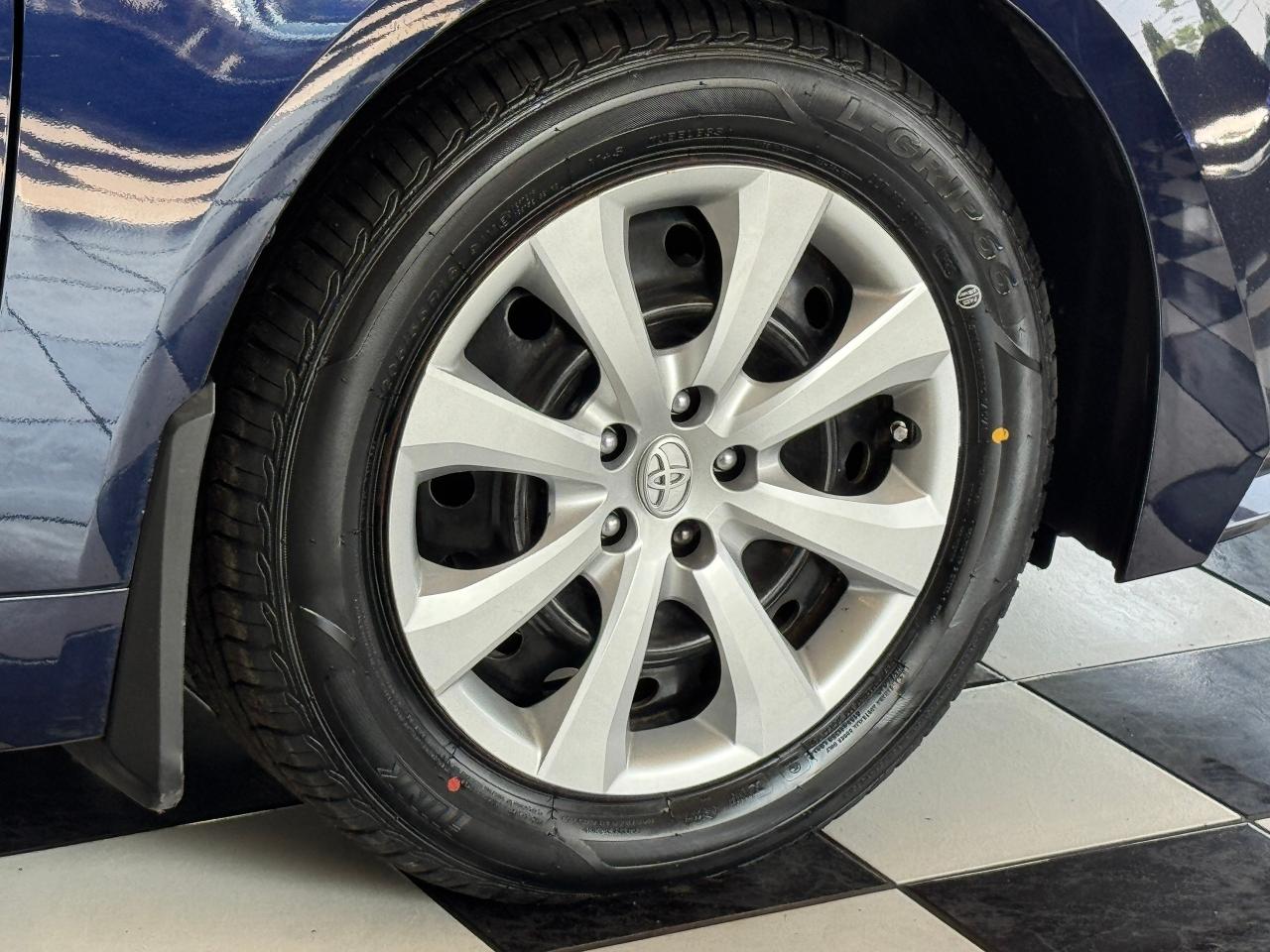 2020 Toyota Corolla LE+New Tires+Brakes+Adaptive Cruise+ApplePlay+LKA Photo49