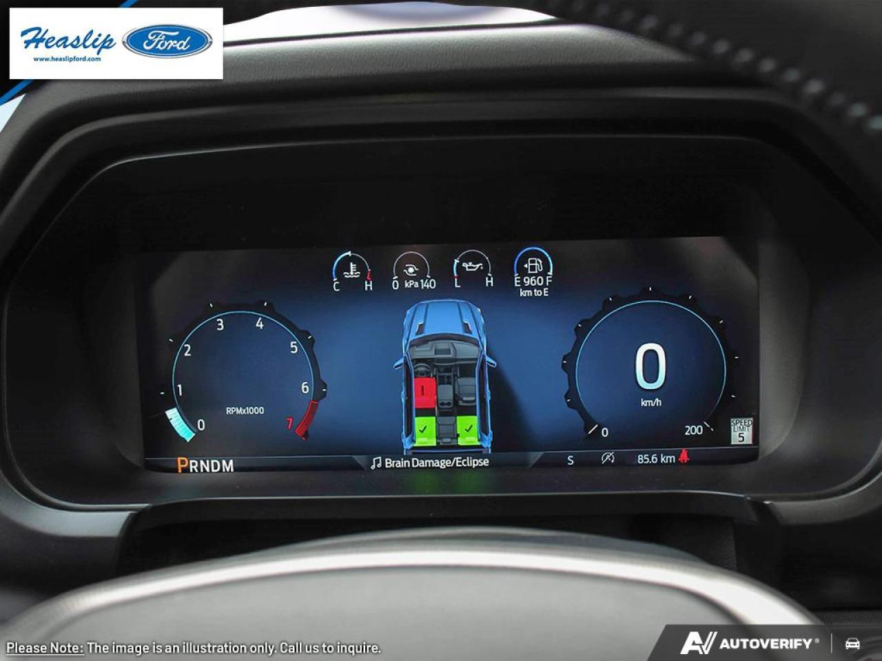 2025 Ford F-150 Platinum Photo5