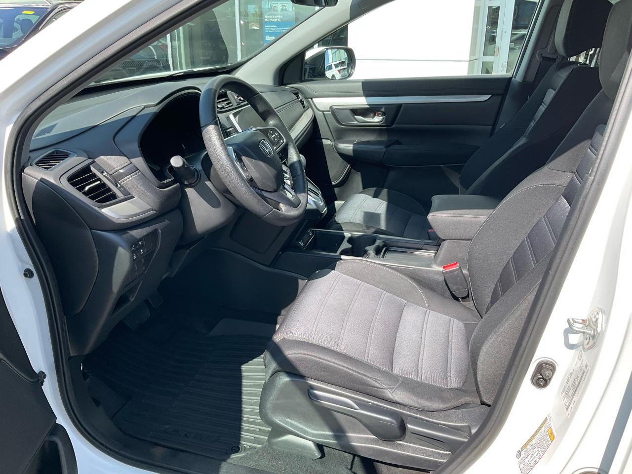 2021 Honda CR-V LX Photo5