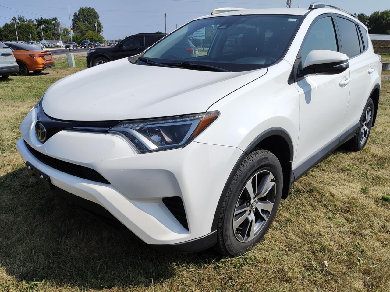 Used 2018 Toyota RAV4 LE for sale in Pembroke, ON