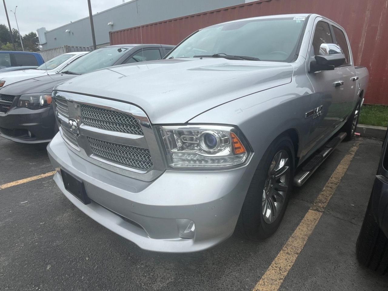 Used 2015 RAM 1500 4WD Crew Cab 140.5  Laramie Limited -Ltd Avail- for sale in North York, ON