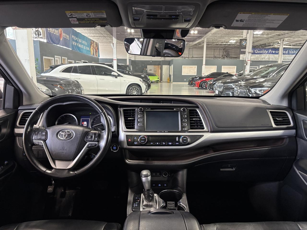 2018 Toyota Highlander XLE AWD|NAV|8PASSENGER|LEATHER|SUNROOF|ALLOYS|+++ - Photo #11