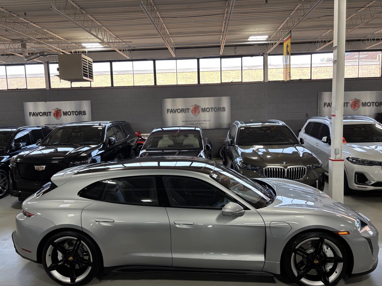 2023 Porsche Taycan GTS Sport Turismo|AWD|NO LUX TAX|PASSENGERSCREEN|+ - Photo #5