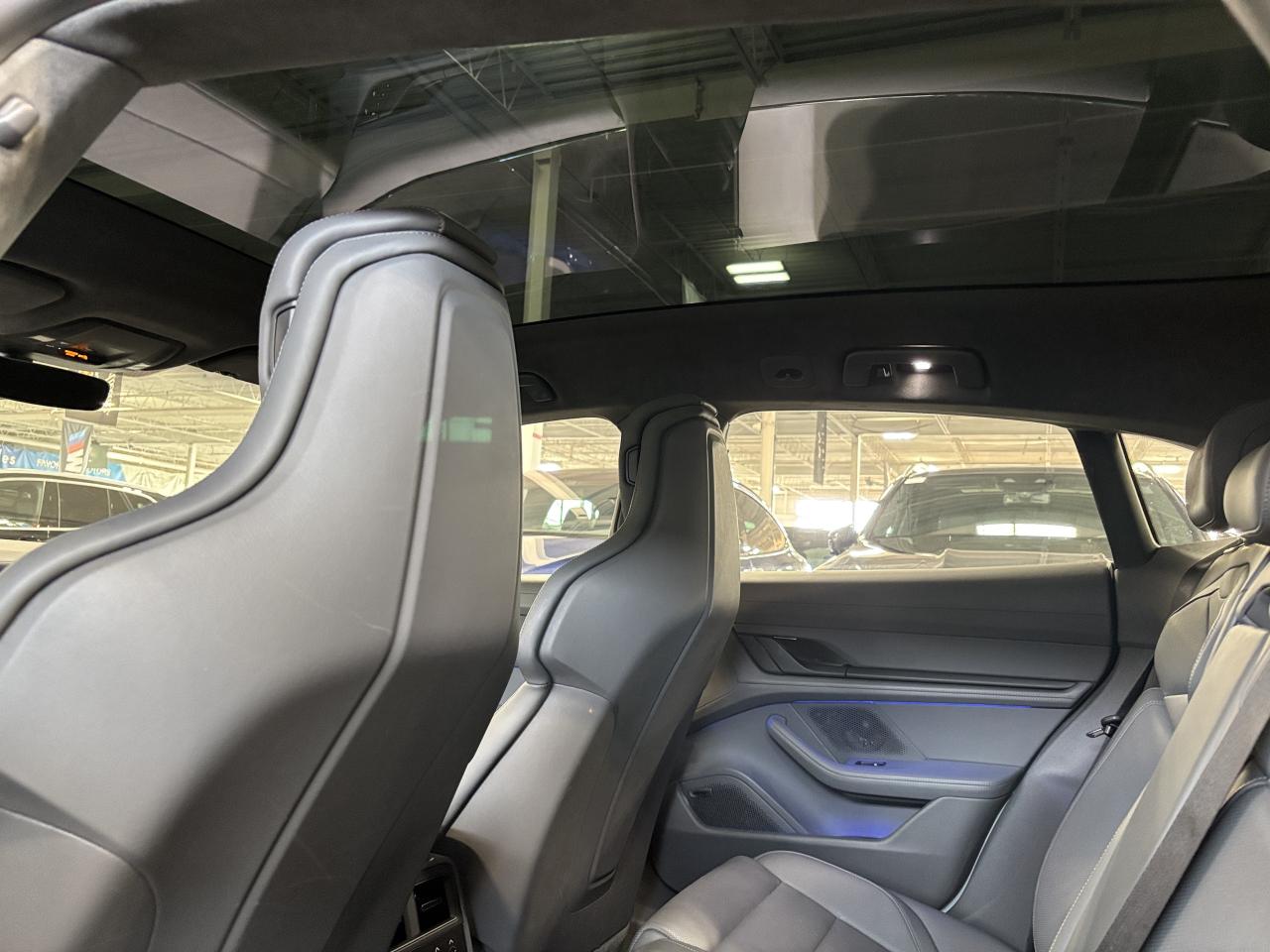 2023 Porsche Taycan GTS Sport Turismo|AWD|NO LUX TAX|PASSENGERSCREEN|+ - Photo #14