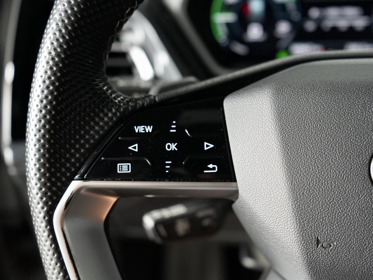 2024 Audi Q4 e-tron 50 quattro Photo