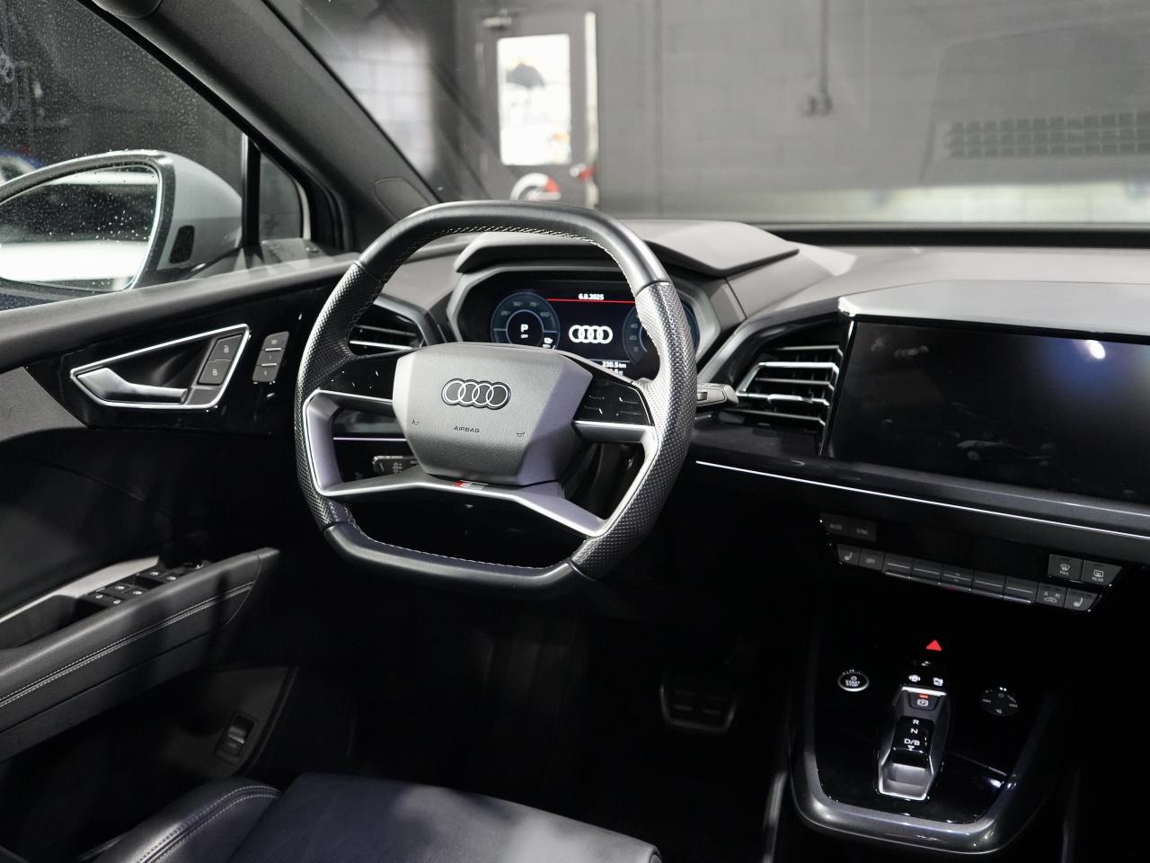 2024 Audi Q4 e-tron 50 quattro Photo