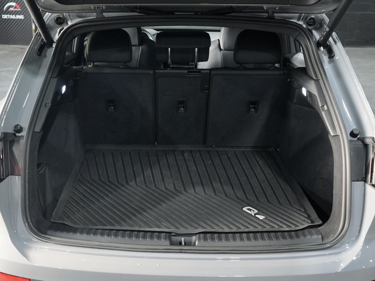 2024 Audi Q4 e-tron 50 quattro Photo