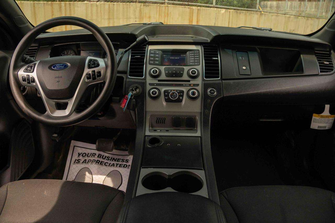 2017 Ford Taurus AWD POLICE INTERCEPTOR SEDAN - Photo #37