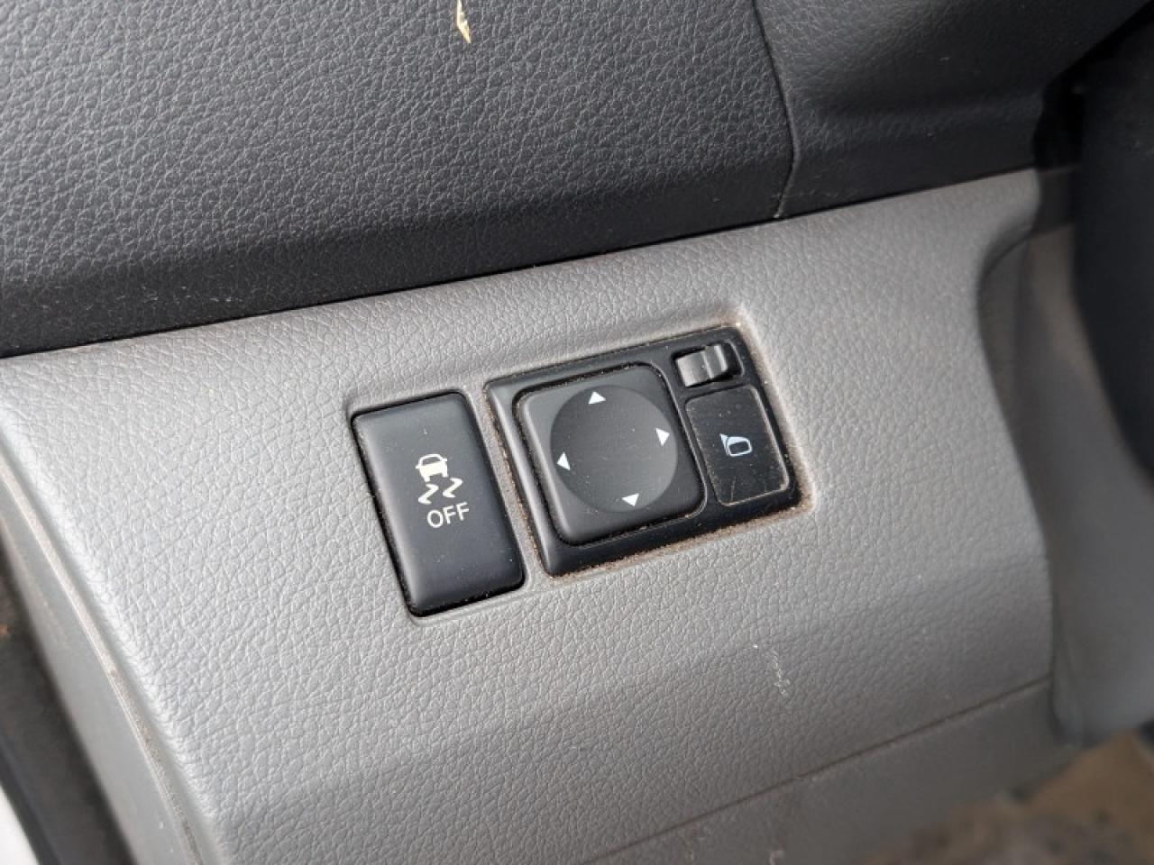 2019 Nissan NV200 SV  **NAVIGATION PACKAGE** Photo