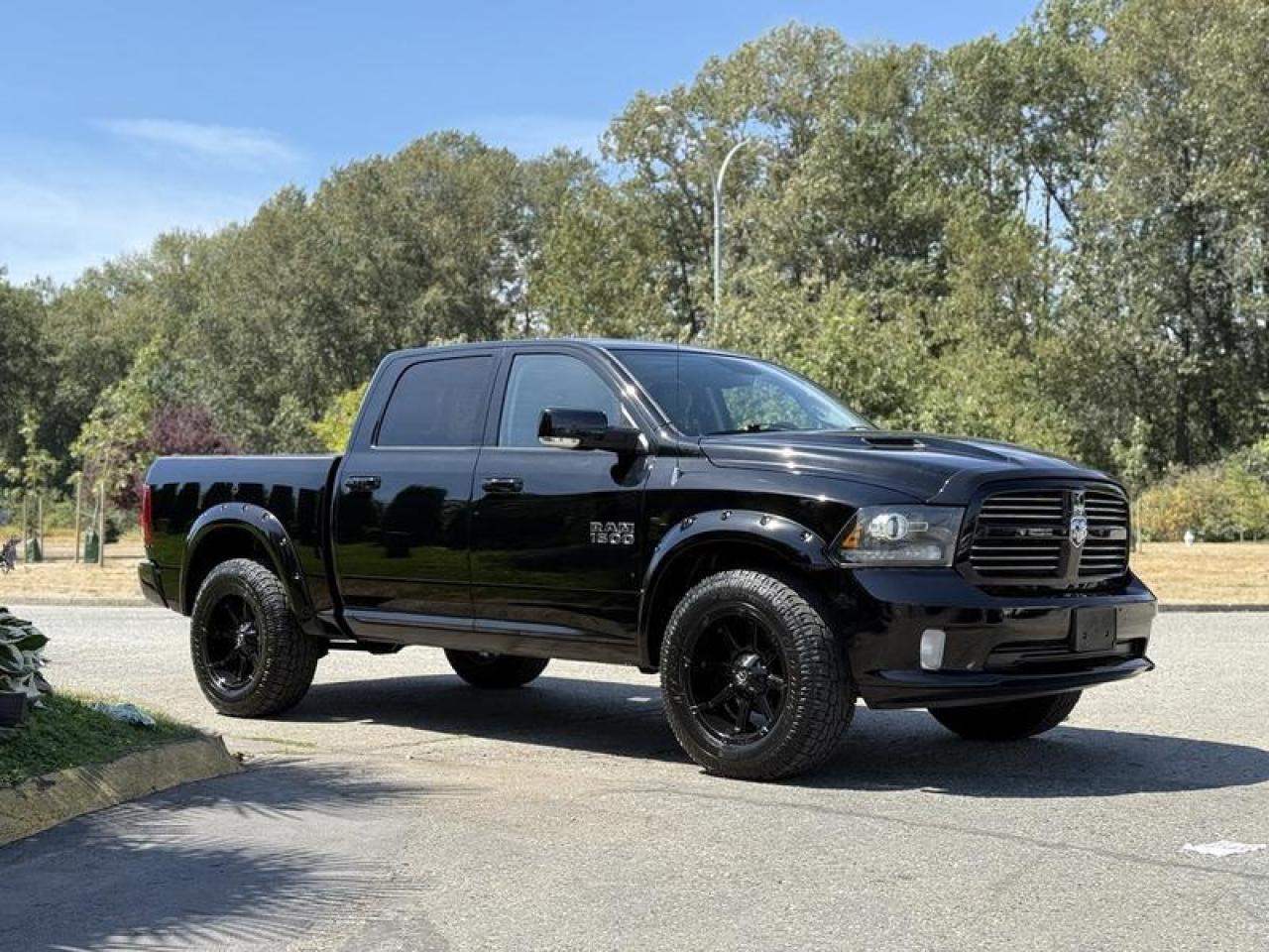 Used 2014 Dodge Ram 1500 Sport Crew Cab Short Box 4x4 with Tonneau Cover for sale in Burnaby, BC