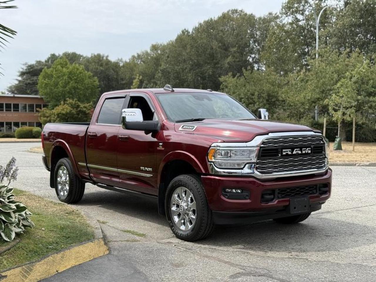 Used 2024 RAM 3500 Limited Crew Cab Short Box 4x4 Cummins Turbo Diesel for sale in Burnaby, BC