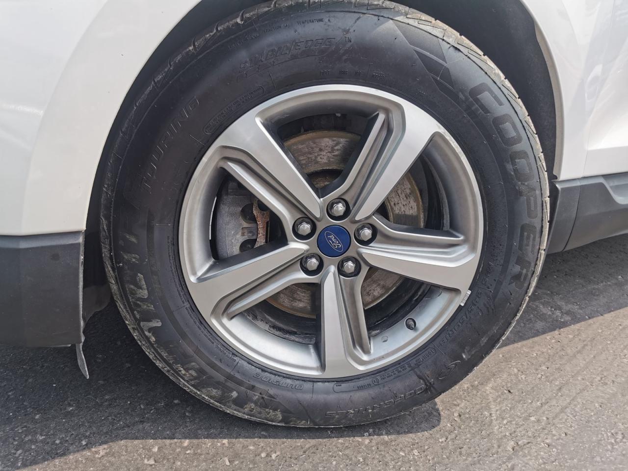 2019 Ford Edge SEL AWD - Photo #9